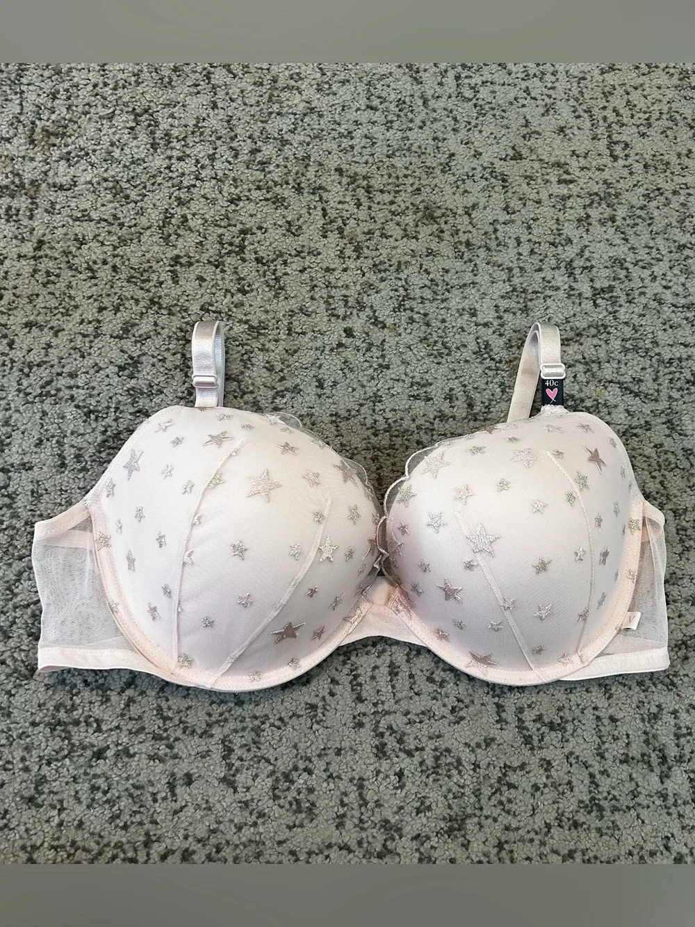 NWT Victoria’s Secret Pink Star Print Lace Under-Wire Push-Up Bra Size 40C